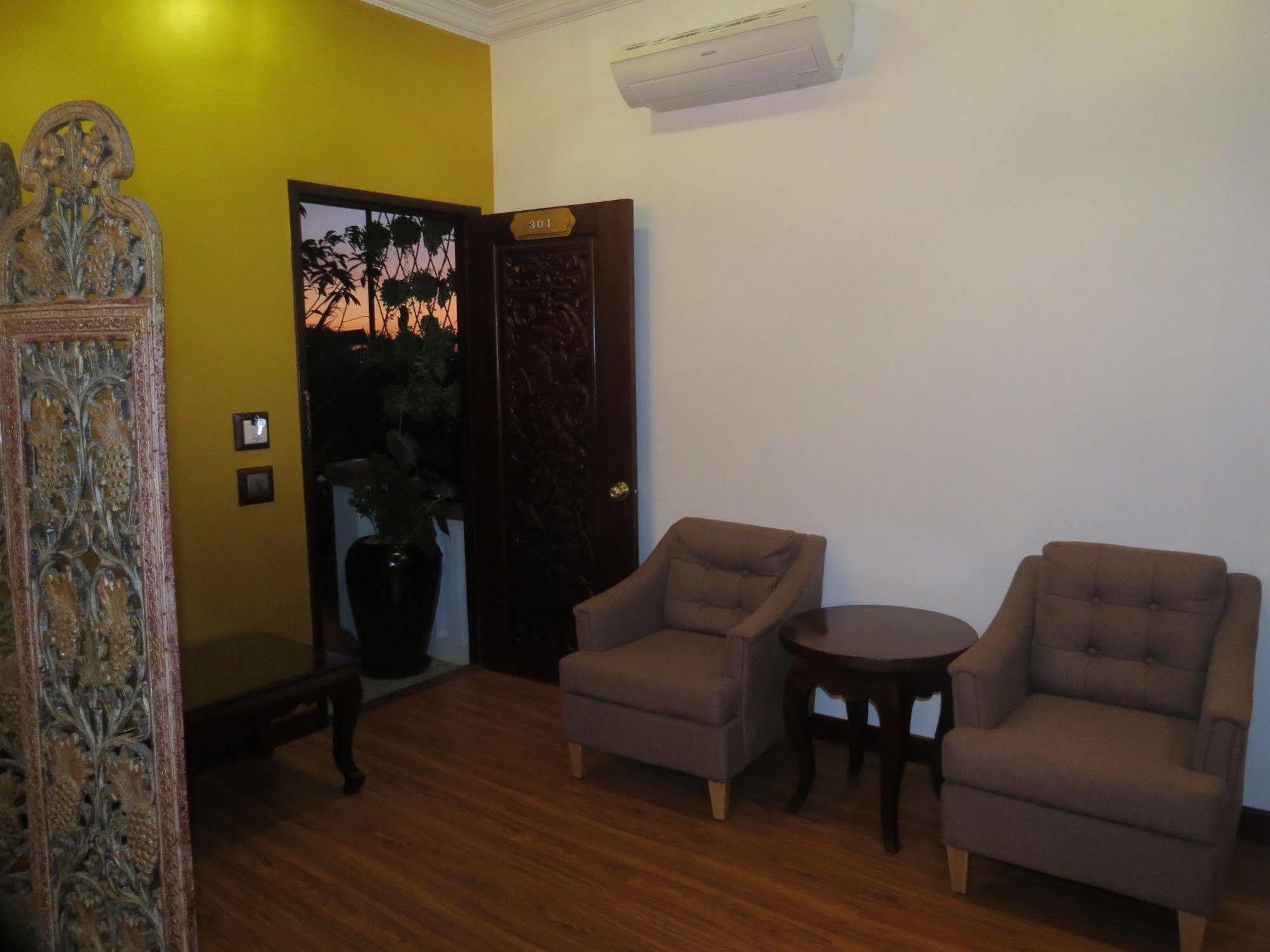 Beyond Yangon Inn Siem Reap Eksteriør billede