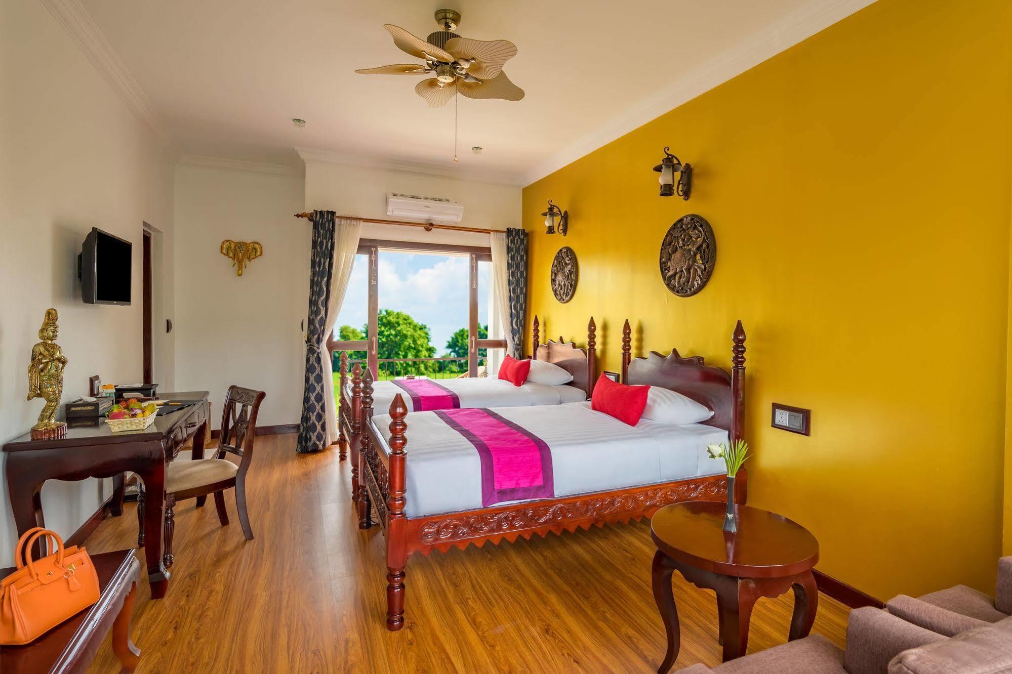 Beyond Yangon Inn Siem Reap Eksteriør billede